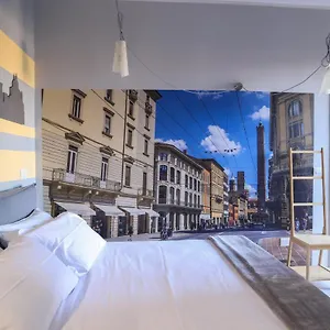 Close To Food And Shopping Bologna
